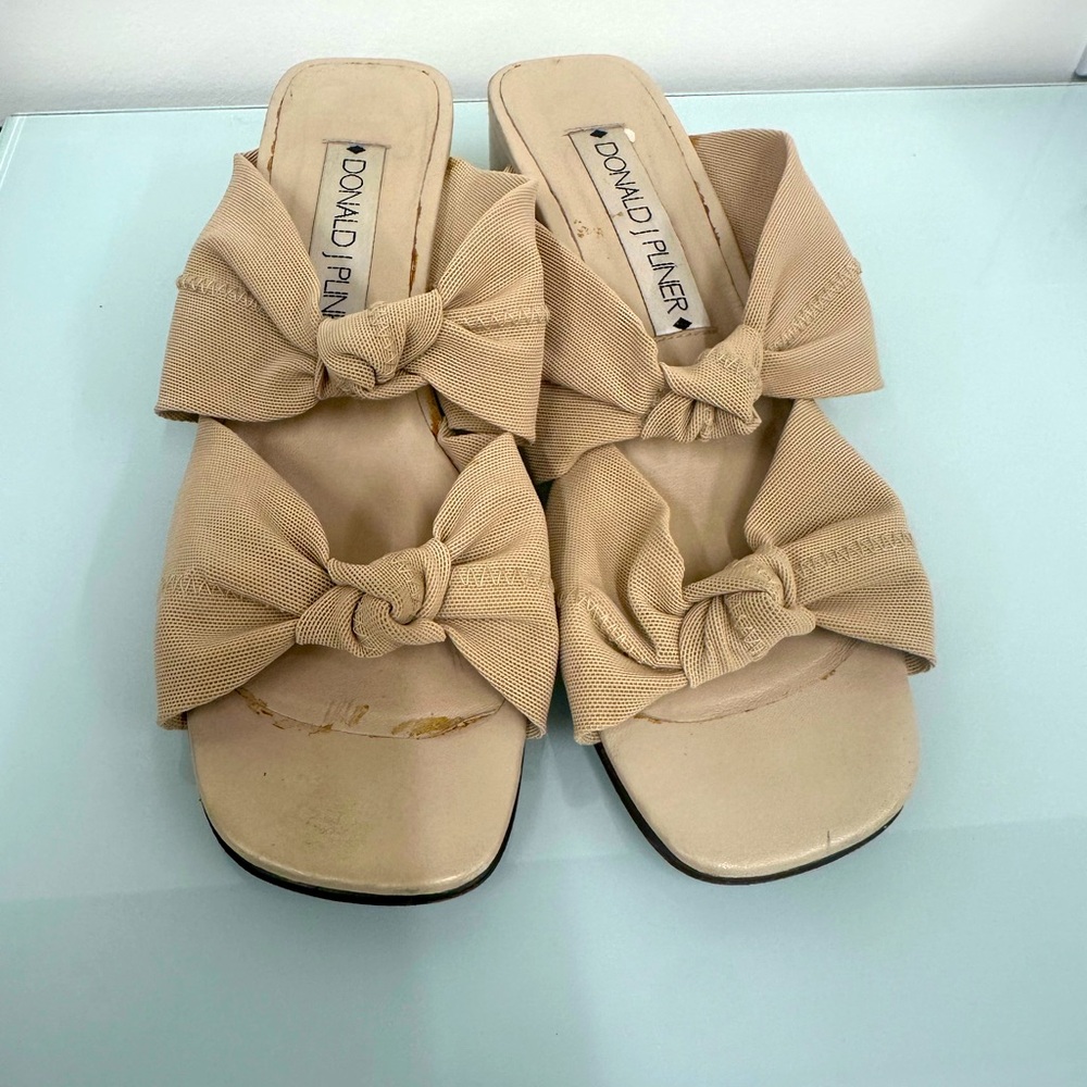 Donald J Pliner sandals Size 7